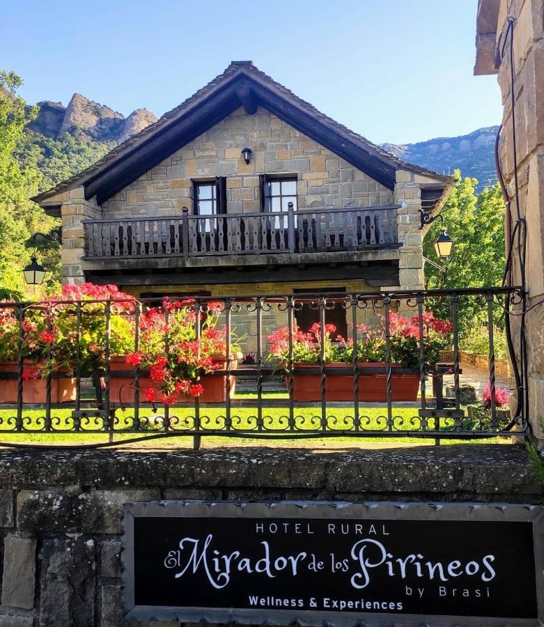 Hotel Rural El Mirador De Los Pirineos Santa Cruz de la Serós Exteriör bild