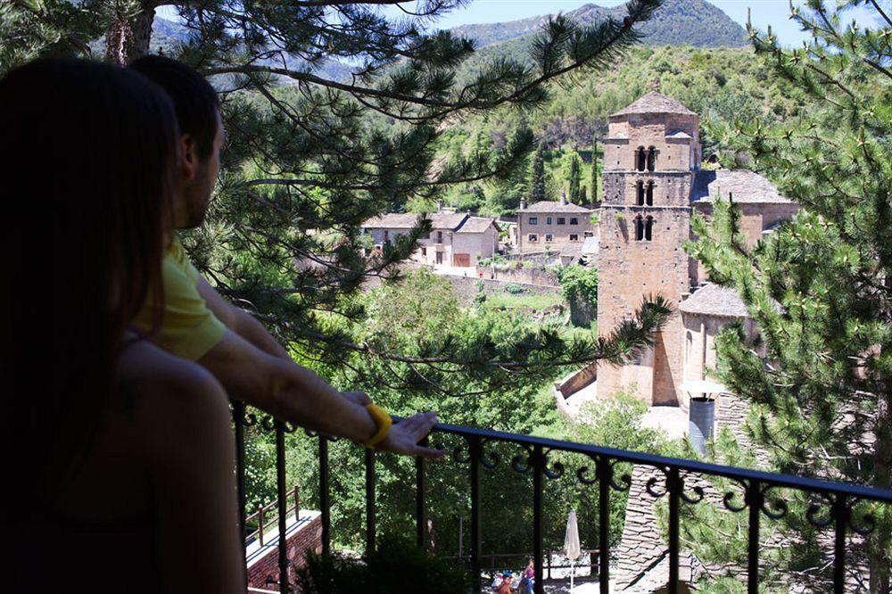 Hotel Rural El Mirador De Los Pirineos Santa Cruz de la Serós Exteriör bild