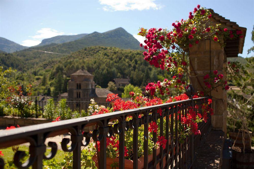 Hotel Rural El Mirador De Los Pirineos Santa Cruz de la Serós Exteriör bild